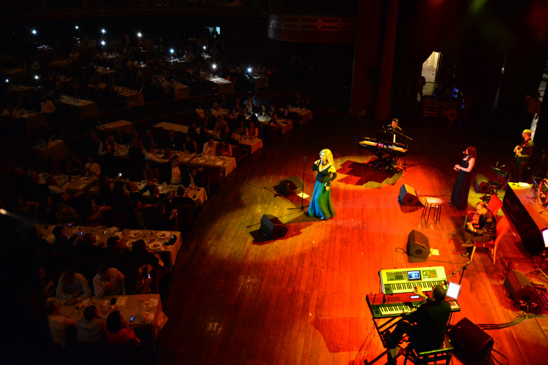 Jeane Manson au Casino Du Liban